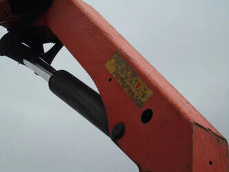 2005-daf-cf-1428760-45814655