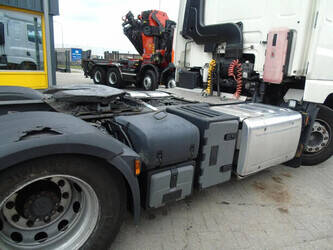 2015-daf-cf400-1428765-45814823