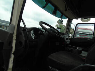 2015-daf-cf400-1428765-45814830