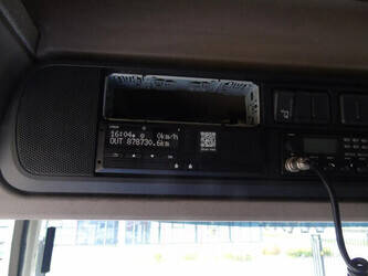 2015-daf-cf400-1428765-45814837