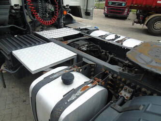 2014-volvo-fh-1428766-45814850