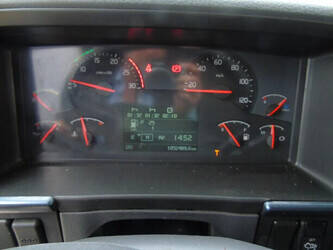 2014-volvo-fh-1428766-45814857