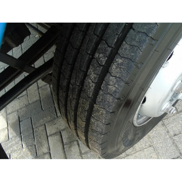 2010 Mercedes-Benz ATEGO-45814880