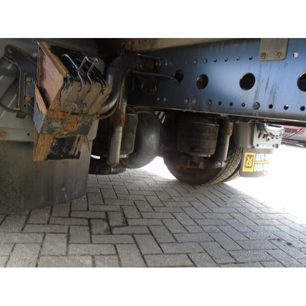 2010 Mercedes-Benz ATEGO-45814884