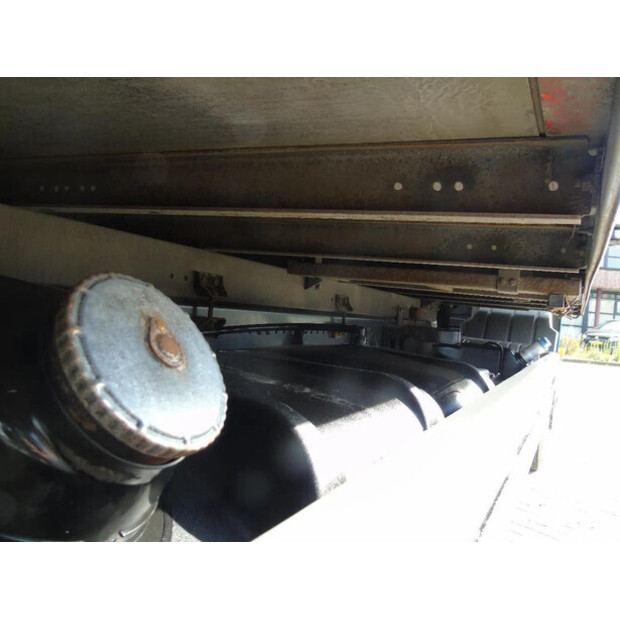 2010 Mercedes-Benz ATEGO-45814887