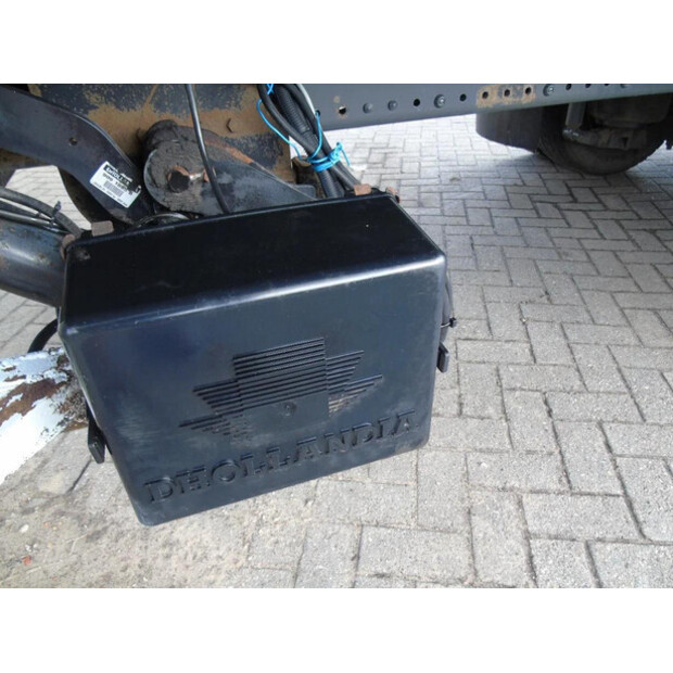 2010 Mercedes-Benz ATEGO-45814898