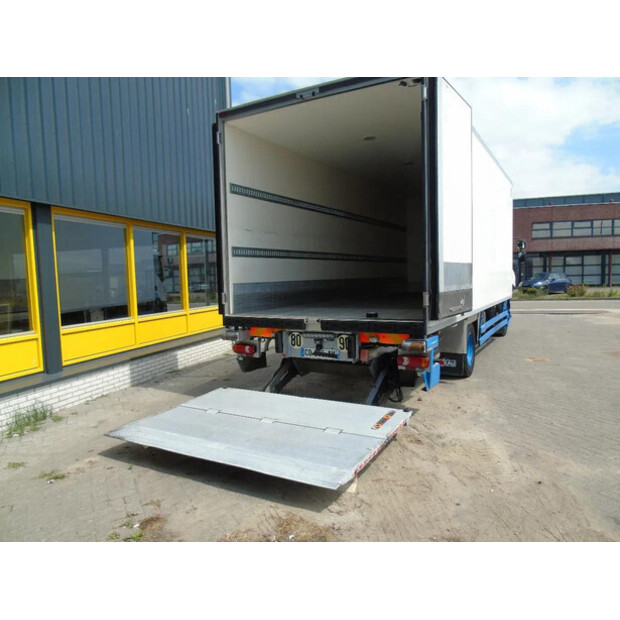 2013 فولفو FL-45814933