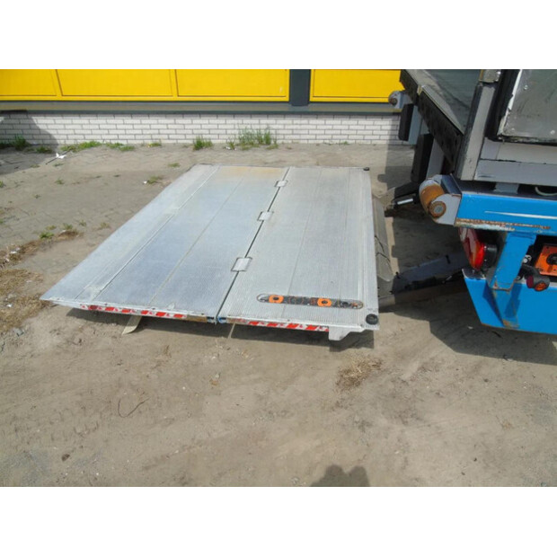 2013 فولفو FL-45814934