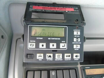 2013-volvo-fl-1428769-45814936