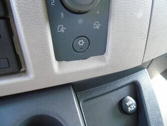 2013-volvo-fl-1428769-45814940