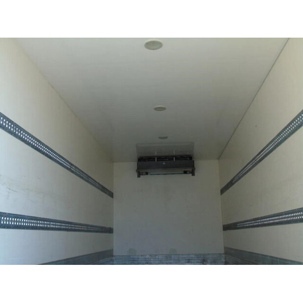 2013 فولفو FL-45814943