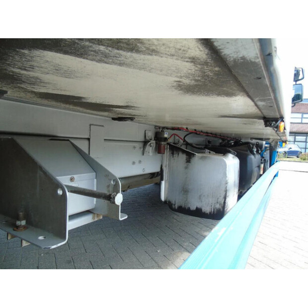 2013 فولفو FL-45814953