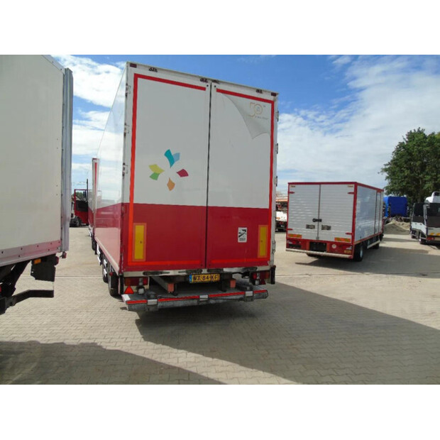 2000 BURG OTHERS-45814970