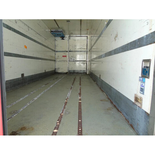 2000 BURG OTHERS-45814972