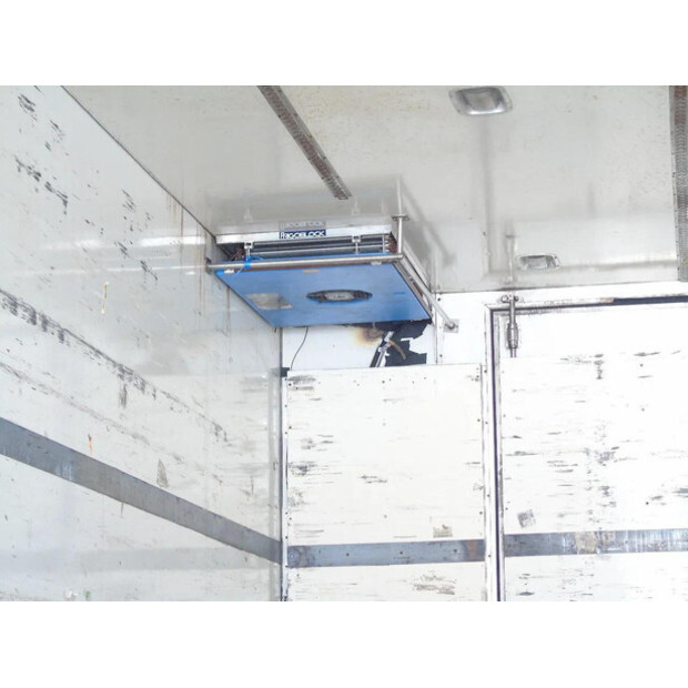 2000 BURG OTHERS-45814973