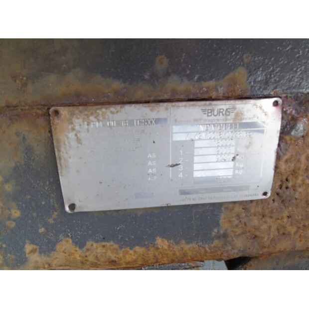 2000 BURG OTHERS-45814974