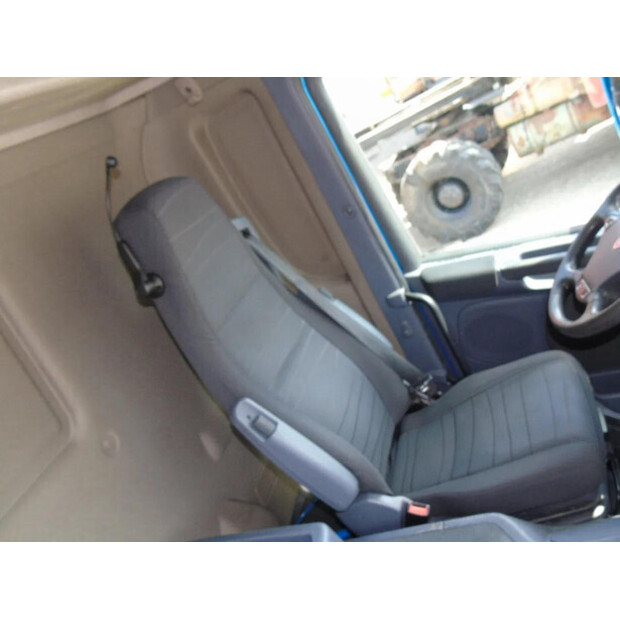 2013 سكانيا P250-45815026