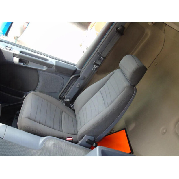 2013 سكانيا P250-45815028