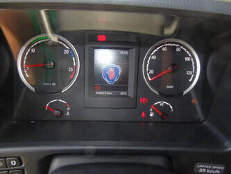 2013-scania-p250-1428772-45815036