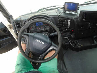 2014-iveco-stralis-1428776-45815151