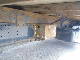 2014-iveco-stralis-1428776-45815160