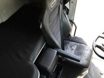 2018-iveco-stralis-1428778-45815214