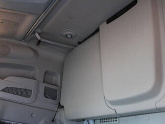 2018-iveco-stralis-1428778-45815221