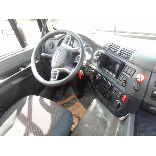 2015 DAF CF-45815284