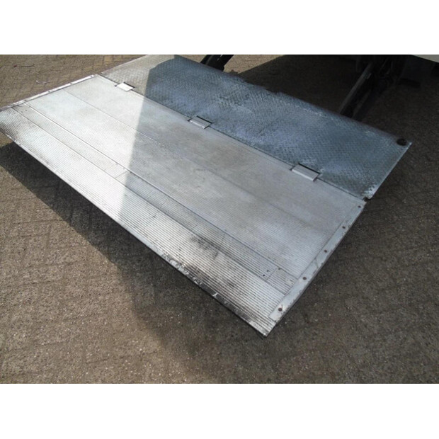 2015 DAF CF-45815286