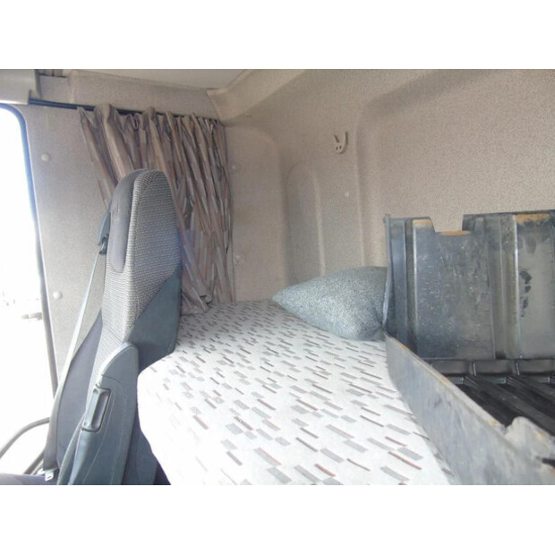 2015 DAF CF-45815308