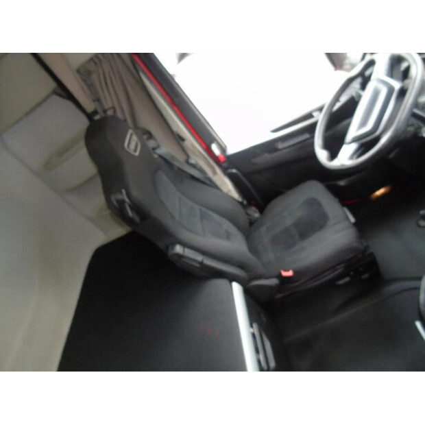 2020 Iveco S-WAY-45815411