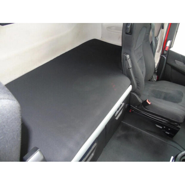 2020 Iveco S-WAY-45815413