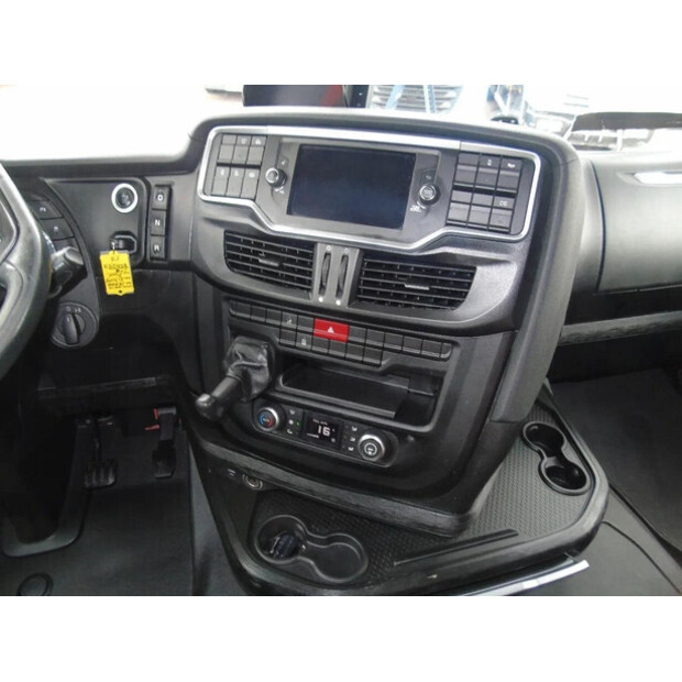 2020 Iveco S-WAY-45815425