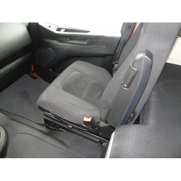 2020 Iveco S-WAY-45815426