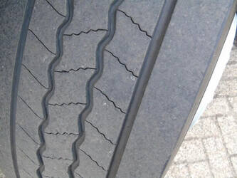 2011-volvo-fm-1428786-45815498