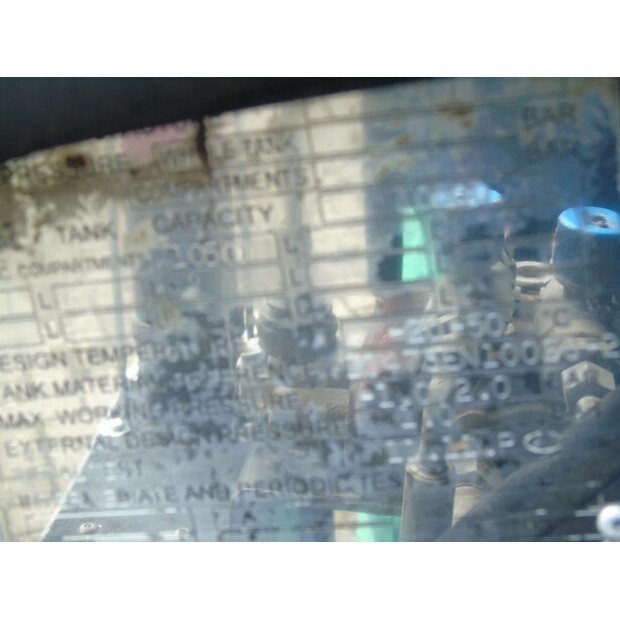 2011 Volvo FM-45815501