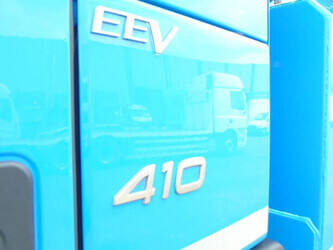 2011-volvo-fm-1428786-45815505