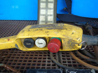 2011-volvo-fm-1428786-45815508