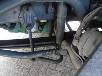 2011-volvo-fm-1428786-45815516