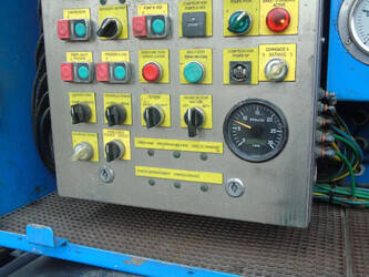 2011-volvo-fm-1428786-45815524