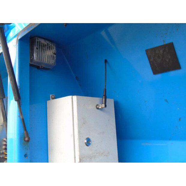 2011 Volvo FM-45815525