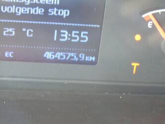 2011-volvo-fm-1428786-45815539