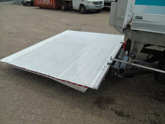 2014-iveco-eurocargo-1428787-45815553