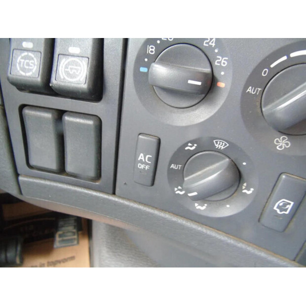 2006 فولفو FH-45815594