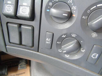 2006-volvo-fh-1428788-45815594