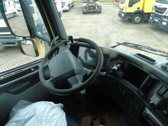 2006-volvo-fh-1428788-45815616