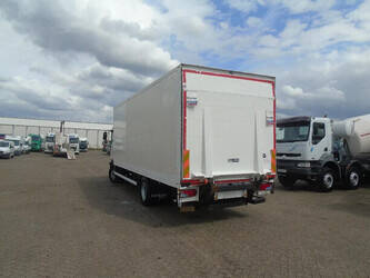 2010-man-tgm-1428789-45815628