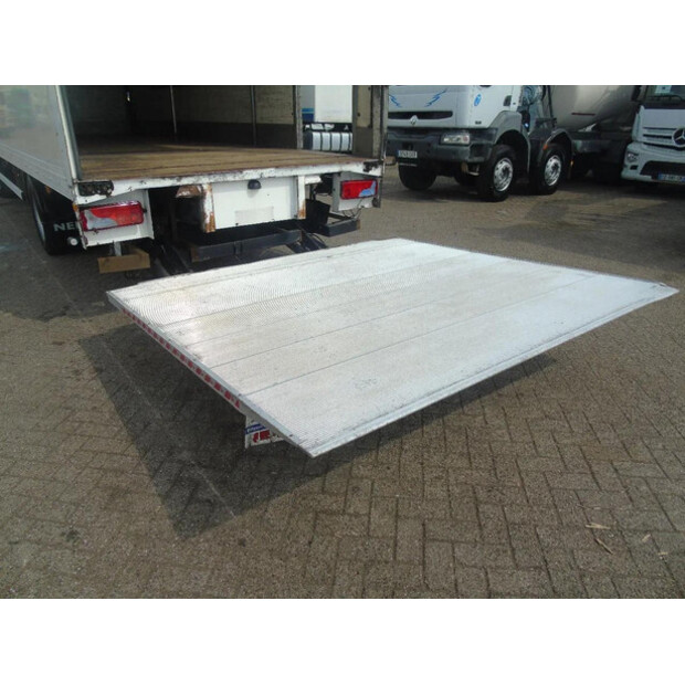 2010 MAN TGM-45815632