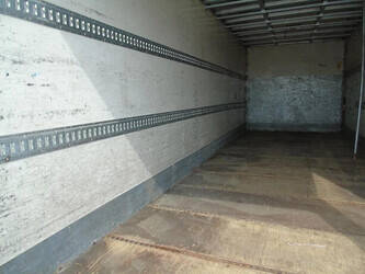 2010-man-tgm-1428789-45815637