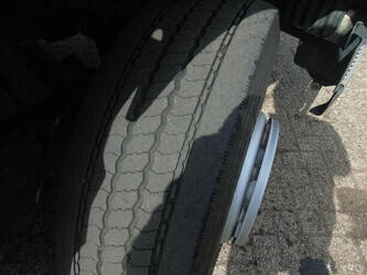 2010-man-tgm-1428789-45815651